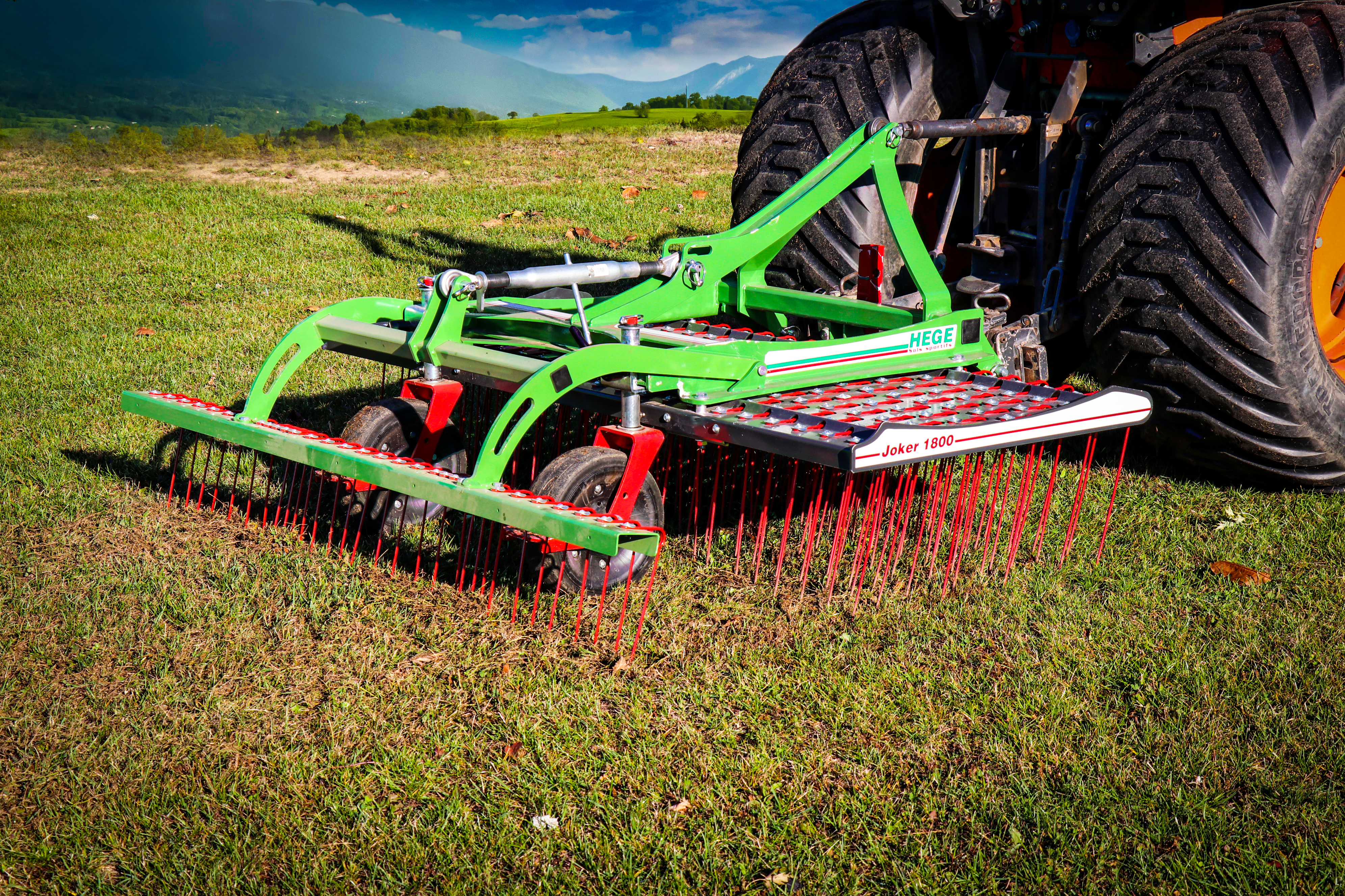 peigne-gazon-hege-sols-sportifs