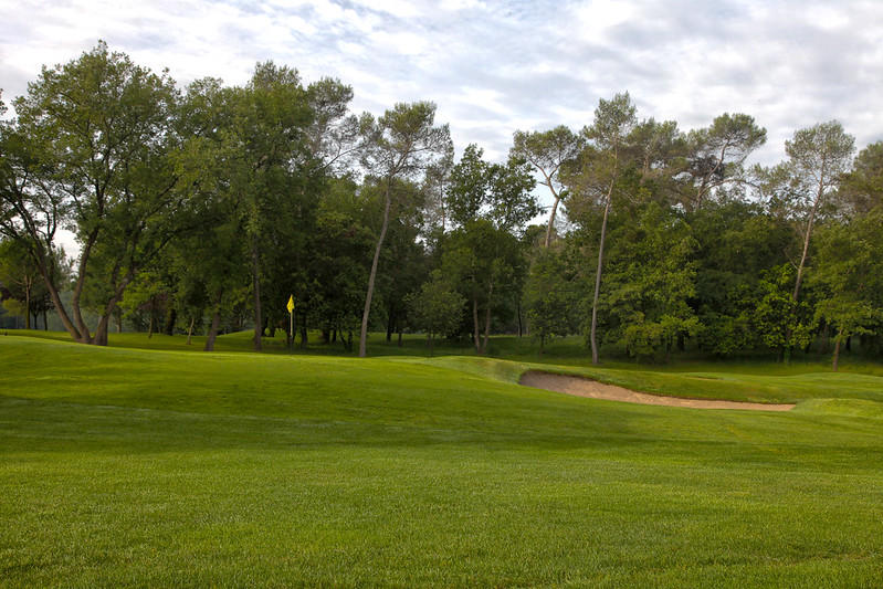 golf-country-club-cannes-mougins golf-country-club-cannes-mougins