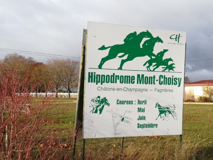 hippodrome-mont-choisy.jpg hippodrome-mont-choisy.jpg