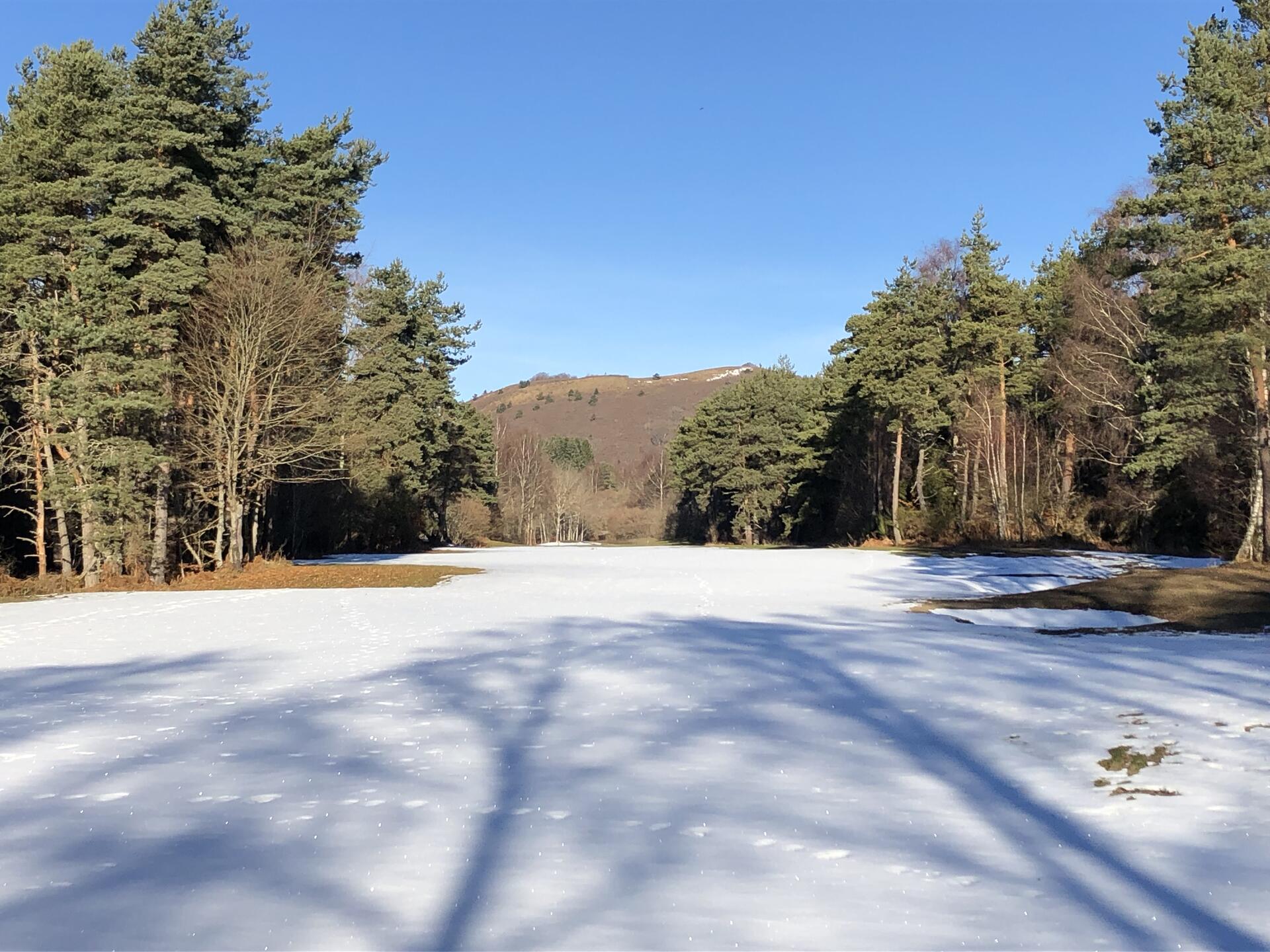 golf-des-volcans-sous-la-neige golf-des-volcans-sous-la-neige