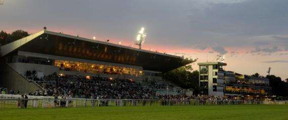 hippodrome_de_vichy-bellerive_1.jpg hippodrome_de_vichy-bellerive_1.jpg