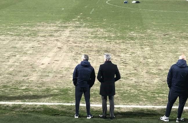 pelouse_stade_hameau pelouse_stade_hameau