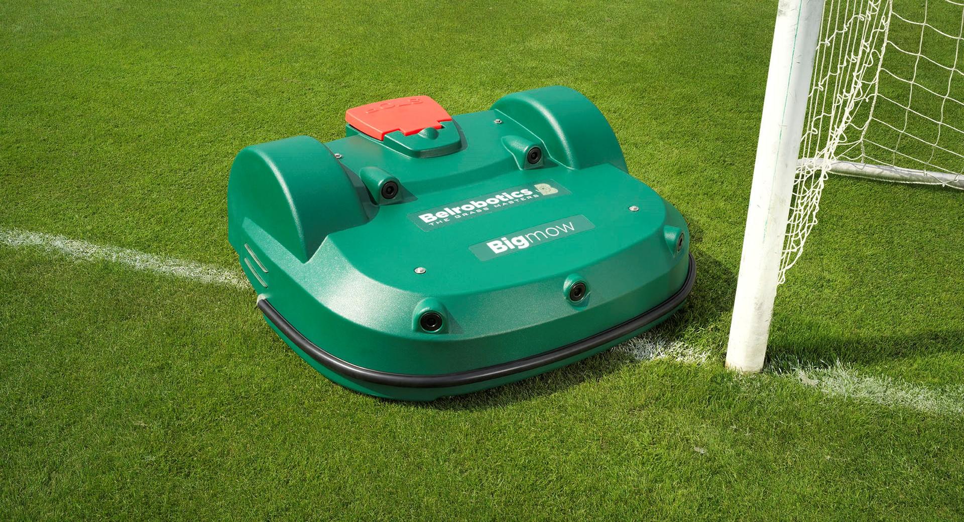 robot-tonte-gazon-sport