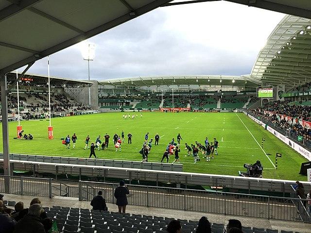 Stade_du_Hameau_Pau.jpg Stade_du_Hameau_Pau.jpg