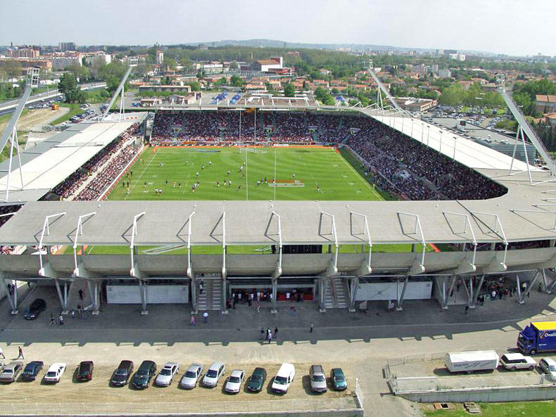 Stade_Ernest_Wallon.jpg