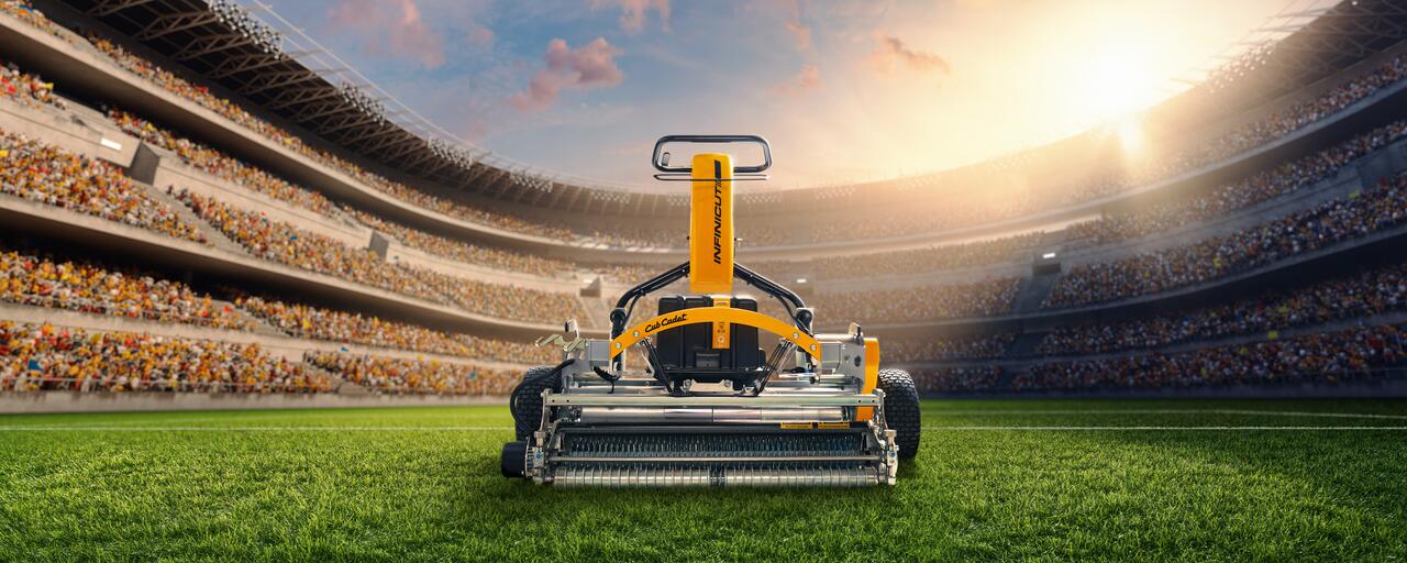 Cub Cadet INFINICUT.jpg Cub Cadet INFINICUT.jpg