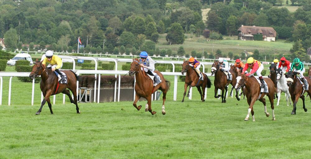 Deauville-Clairefontaine.jpg Deauville-Clairefontaine.jpg