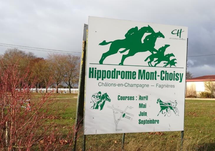 hippodrome-mont-choisy.jpg hippodrome-mont-choisy.jpg
