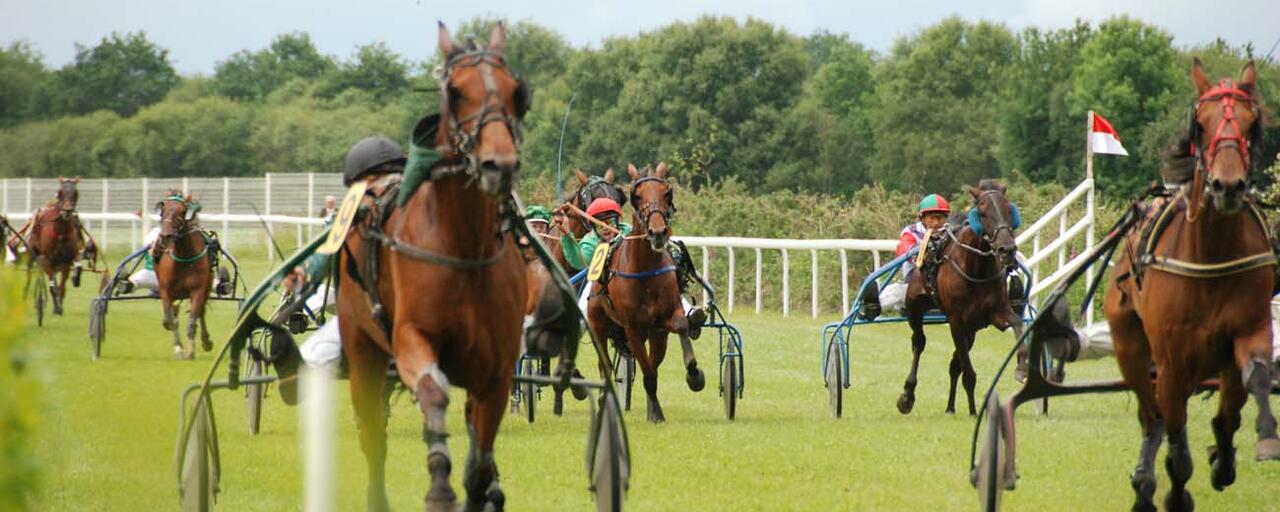 Hippodrome_Rostrenen.jpg