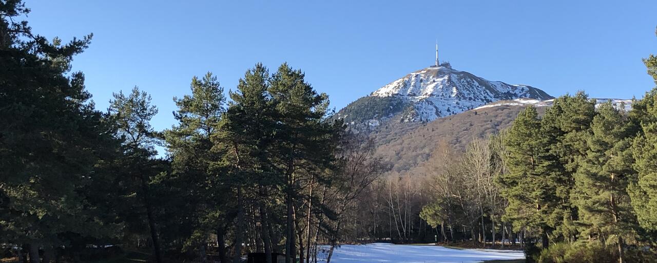 golf-des-volcans-sous-la-neige