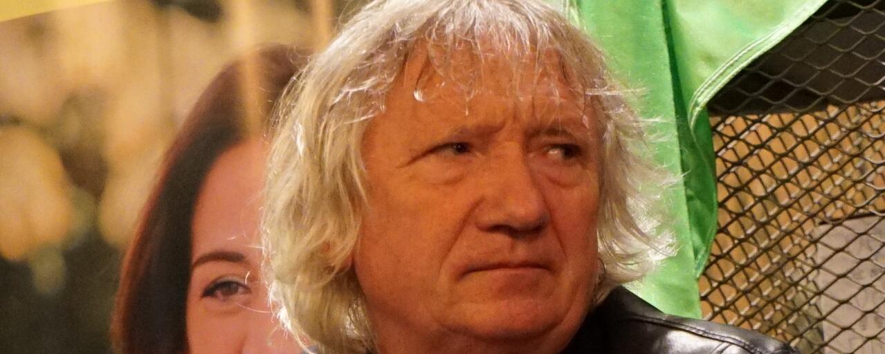 senateur-joel-labbe-au-48h-du-gazon-sport-pro-details