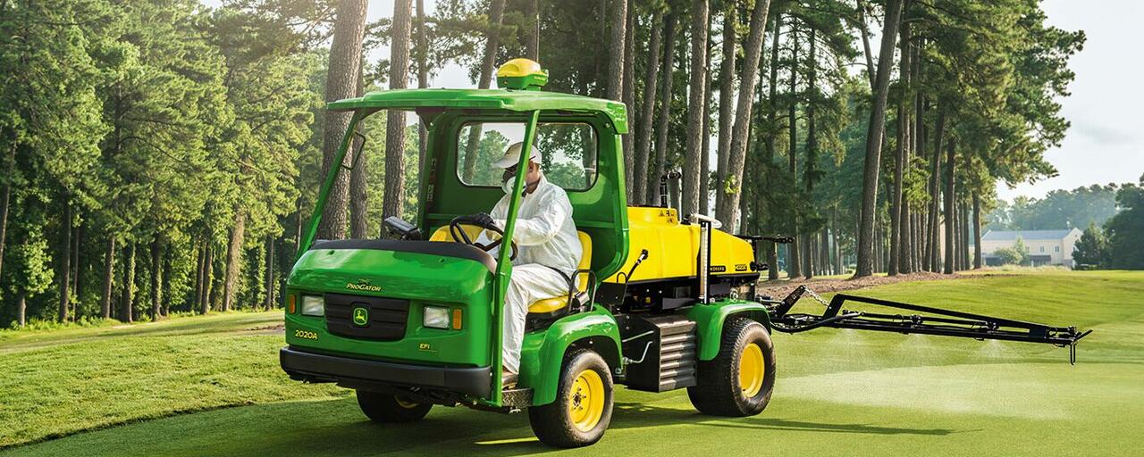 john-deere-tondeuses-et-pulverisateur